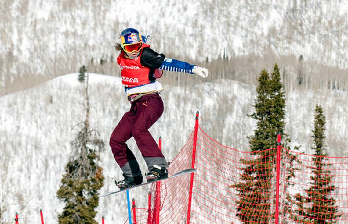Eva Samkova accomplished with the snowboard cross titles in the world championship
